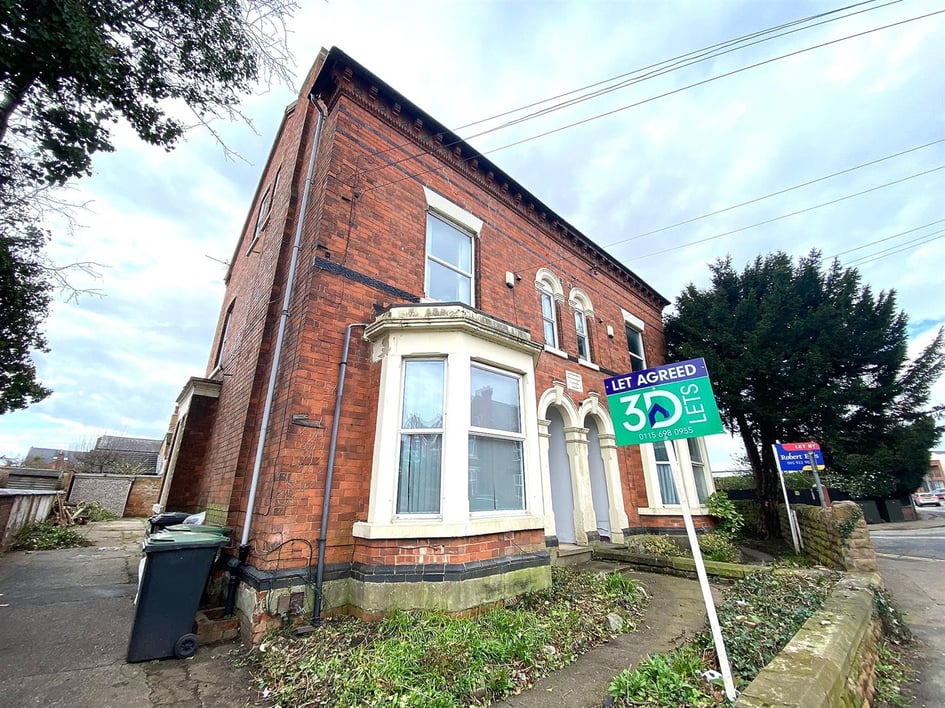 Station Road, Beeston, Nottingham - Image 8